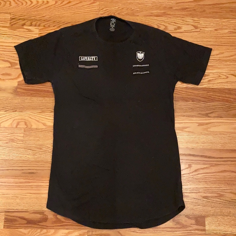 Tee with patches